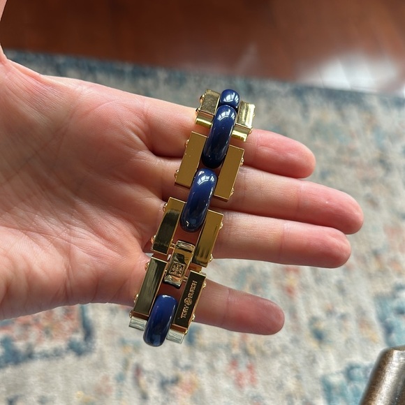 TORY BURCH navy and gold chunky bracelet. NWT - Picture 12 of 15